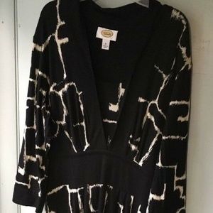 TALBOTS Dress 3/4 Sleeve knit dress 8 Black